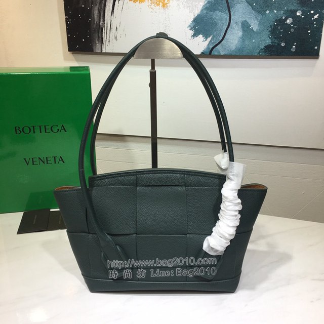 Bottega veneta高端女包 寶緹嘉爆款THE ARCO編織款手提包  BV經典款蝙蝠包  gxz1112